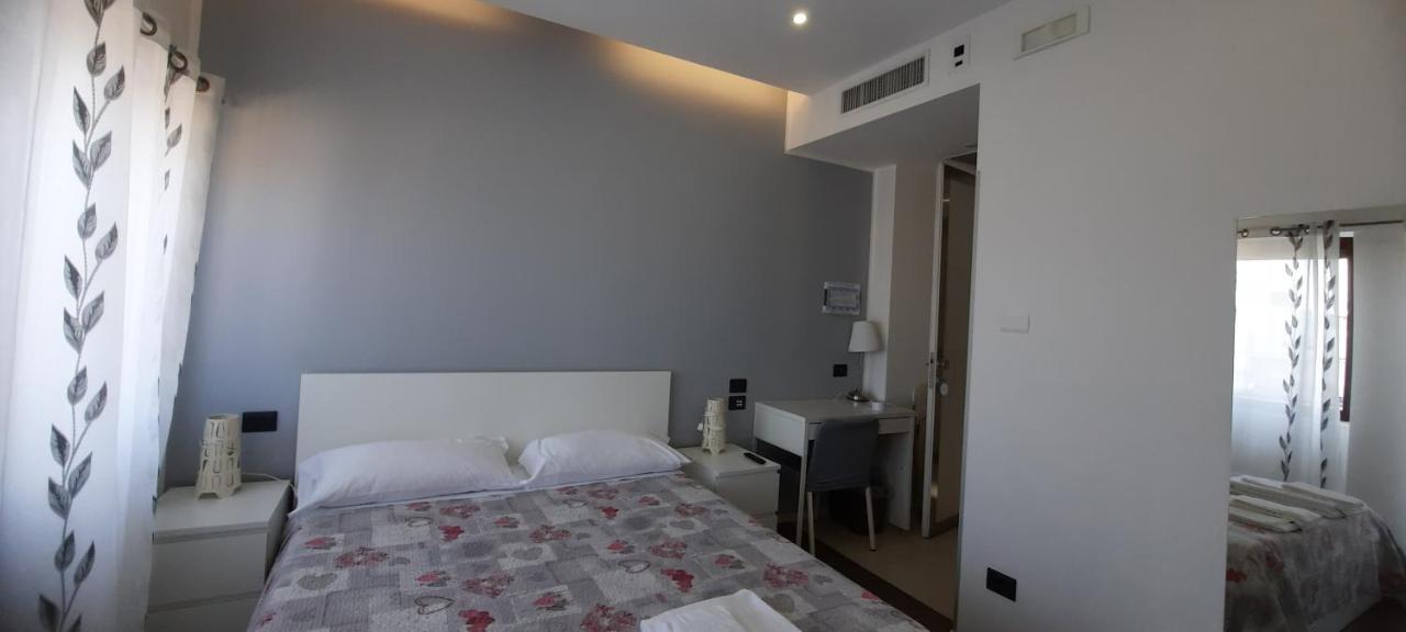 Mediterranea Bed & Breakfast Naples
